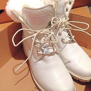 ティンバーランド(Timberland)のティンバー白ブーツファーラメ(ブーツ)