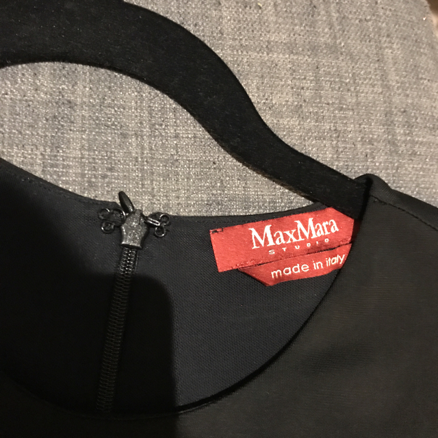 Max Mara(マックスマーラ)のMax Mara  ワンピース 未使用 レディースのワンピース(ロングワンピース/マキシワンピース)の商品写真