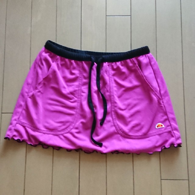 ellesse(エレッセ)のエレッセ テニス スコート 黒 M スポーツ/アウトドアのテニス(ウェア)の商品写真