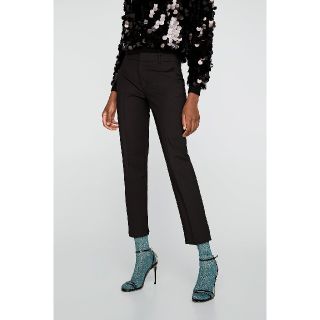 ザラ(ZARA)の【美品】ZARA/ザラ パンツ(クロップドパンツ)