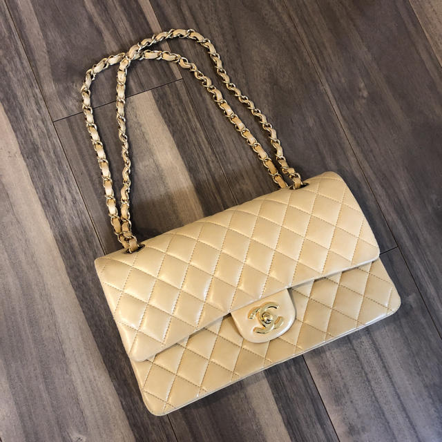 バッグCHANEL マトラッセ ベージュ