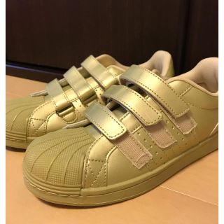 アディダス(adidas)のゴールド スニーカー(スニーカー)