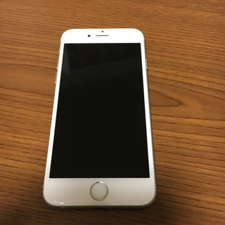 アイフォーン(iPhone)のiPhone6s  SIM解除済み シルバー(スマートフォン本体)