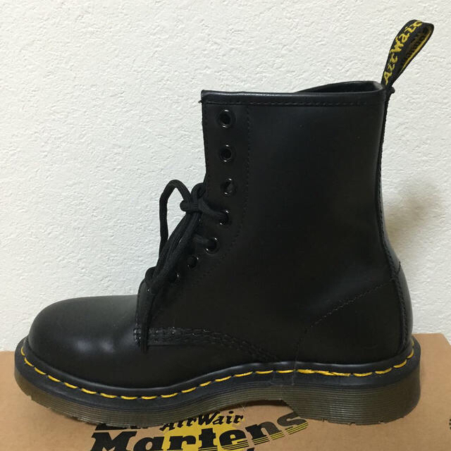 Dr.Martens(ドクターマーチン)のDr.Martens 8ホール ブーツ レディースの靴/シューズ(ブーツ)の商品写真