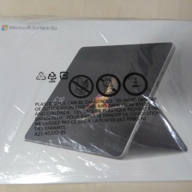 Microsoft(マイクロソフト)の【新品】Surface Go 128GB/8GBモデル　タイプカバー（黒）付き スマホ/家電/カメラのPC/タブレット(タブレット)の商品写真