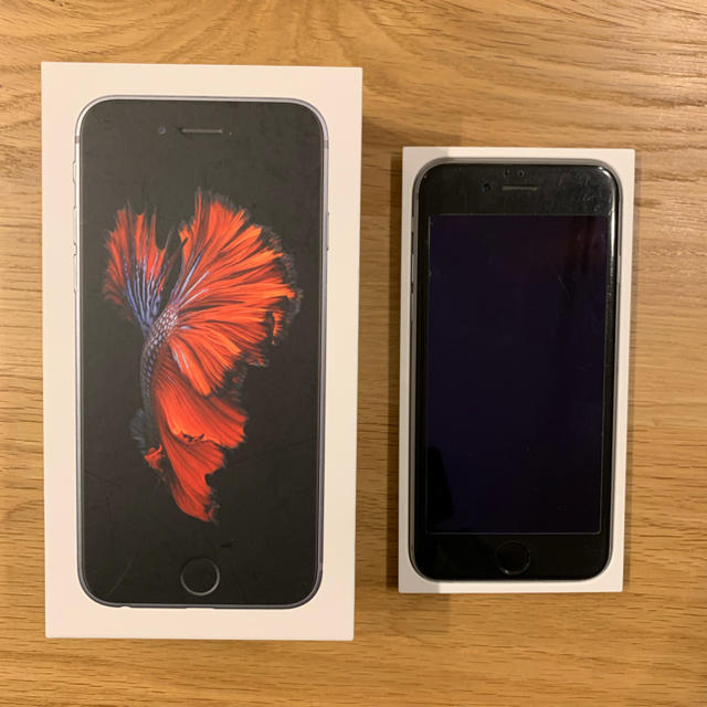 iPhone 6s Space Gray 64 GB au SIMフリースマートフォン/携帯電話 ...