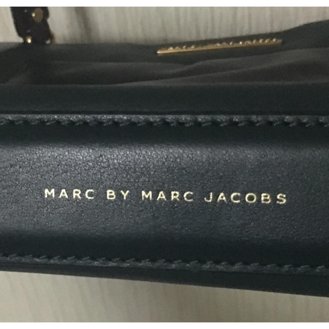 MARC BY MARC JACOBS(マークバイマークジェイコブス)のMARC BY MARC  JACOBS レディースのバッグ(ショルダーバッグ)の商品写真