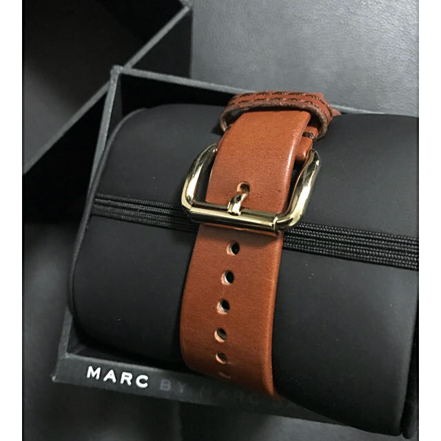 MARC BY MARC JACOBS(マークバイマークジェイコブス)のMARC BY MARC JACOBS 時計 レディースのファッション小物(腕時計)の商品写真