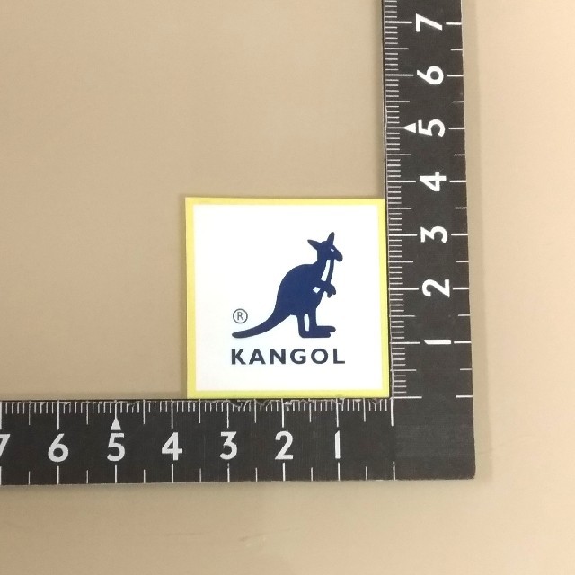 KANGOL(カンゴール)の新品未使用 KANGOL ステッカー シール ノベルティ レア 即購入可 レディースのトップス(トレーナー/スウェット)の商品写真