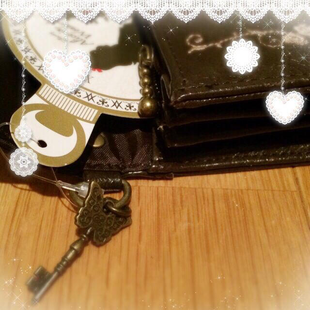 axes♡アリスコラボ財布 2