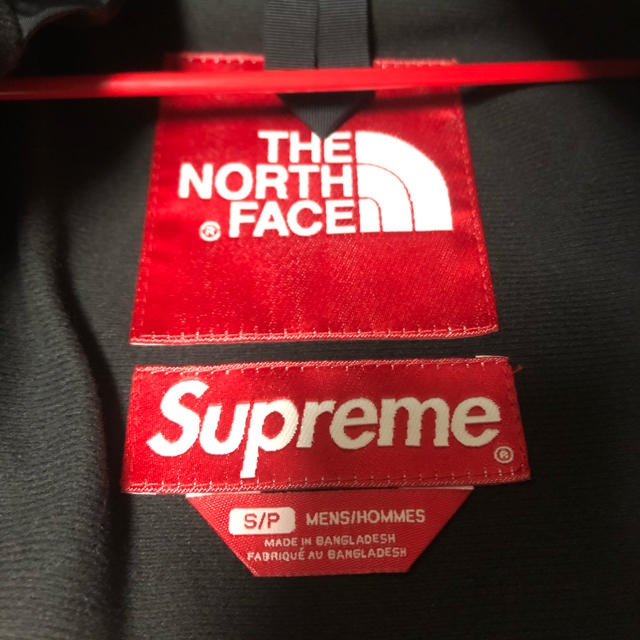 Supreme(シュプリーム)のSupreme THE NorthFace Reflective 3M マンパ メンズのジャケット/アウター(マウンテンパーカー)の商品写真