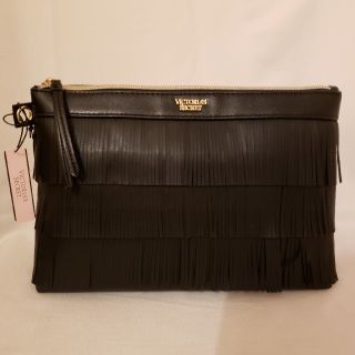 ヴィクトリアズシークレット(Victoria's Secret)のヴィクトリアシークレット☆フリンジポーチ☆クラッチバッグ☆ブラック新品(ポーチ)