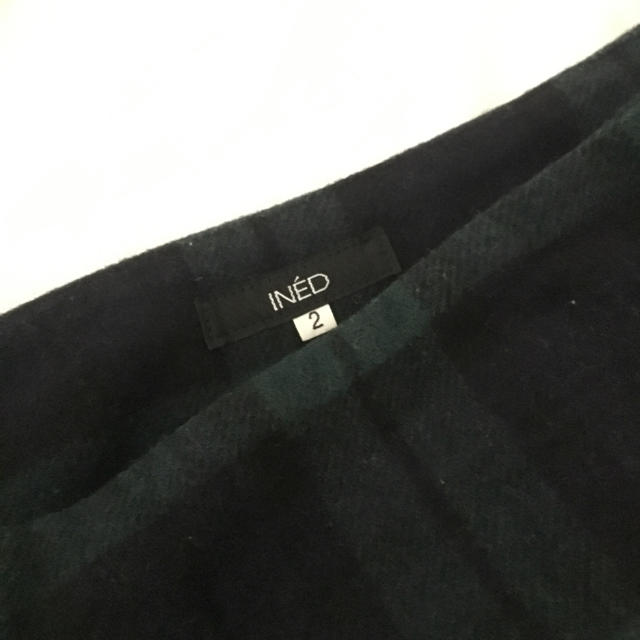 INED(イネド)のイネド タータンチェック巻きスカート レディースのスカート(ひざ丈スカート)の商品写真