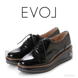 ザラ(ZARA)のVery.掲載❤️EVOLのオックスフォードシューズ(ローファー/革靴)