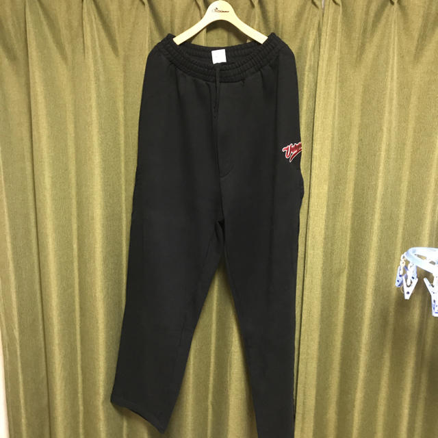 年内までの出品！  vetements ワイドバギーパンツ メンズのパンツ(その他)の商品写真