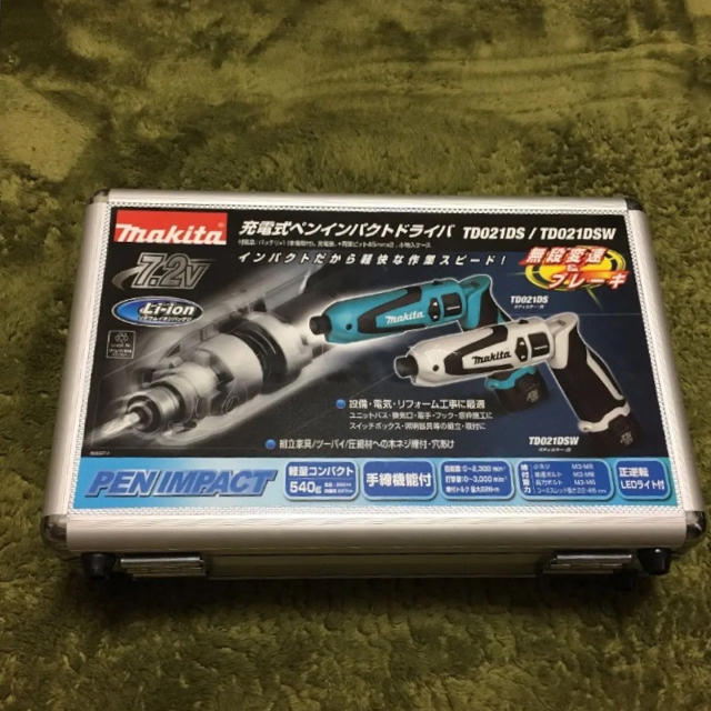 Makita(マキタ)の【マリオ様専用】マキタ充電式ペンインパクトドライバ7.2白 TD021DSW スポーツ/アウトドアの自転車(工具/メンテナンス)の商品写真