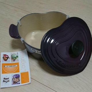 ルクルーゼ(LE CREUSET)の【新品未使用品】ル・クルーゼ ココット ダムール20cm カシス(鍋/フライパン)