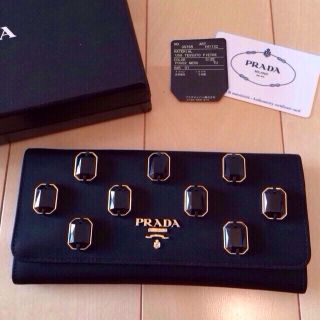 プラダ(PRADA)のPRADA サフィアーノ 長財布 美品(財布)