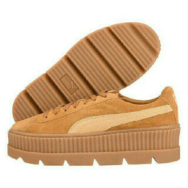 PUMA(プーマ)のPUMA by Rihanna FENTY SUEDE CREEPER 25 レディースの靴/シューズ(スニーカー)の商品写真