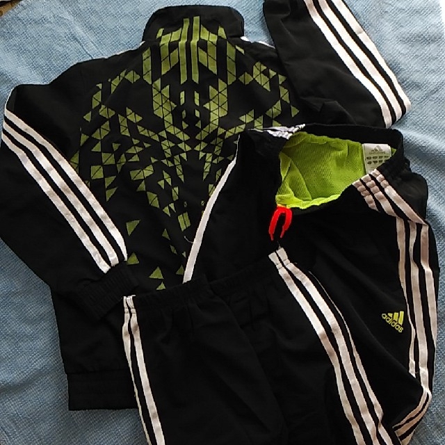 adidas(アディダス)の※【MK様専用ページ】※ キッズ/ベビー/マタニティのキッズ服男の子用(90cm~)(ジャケット/上着)の商品写真