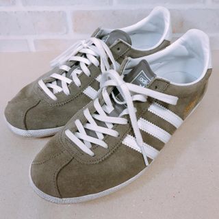 アディダス(adidas)のadidas GAZELLE スニーカー グレー(スニーカー)