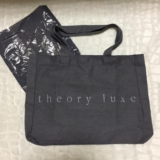 Theory luxe(セオリーリュクス)のtheory luxe  トートバック レディースのバッグ(トートバッグ)の商品写真