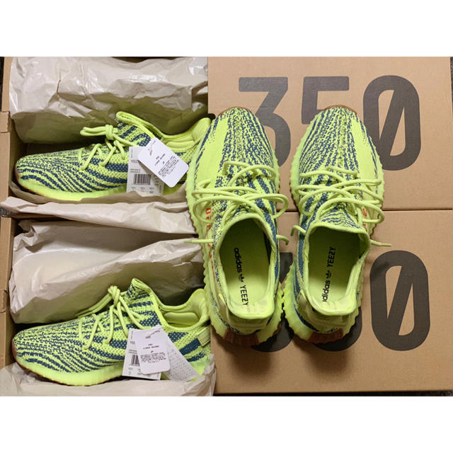 adidas(アディダス)のyeezy Boost 350 V2 semi frozen yellow メンズの靴/シューズ(スニーカー)の商品写真