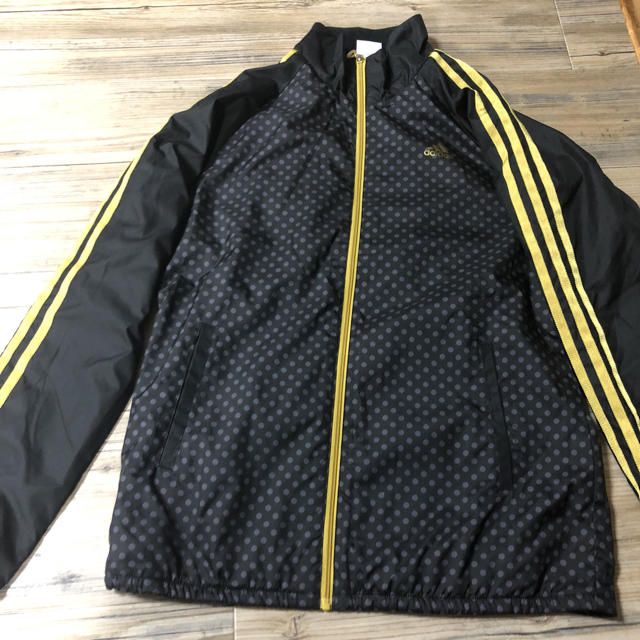 adidas(アディダス)の最終大幅お値下げアディダスジャケット メンズのジャケット/アウター(ナイロンジャケット)の商品写真