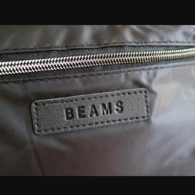 BEAMS(ビームス)の新品 BEAMS リュック オトナミューズ1月号 雑誌 付録 黒リュック レディースのバッグ(リュック/バックパック)の商品写真