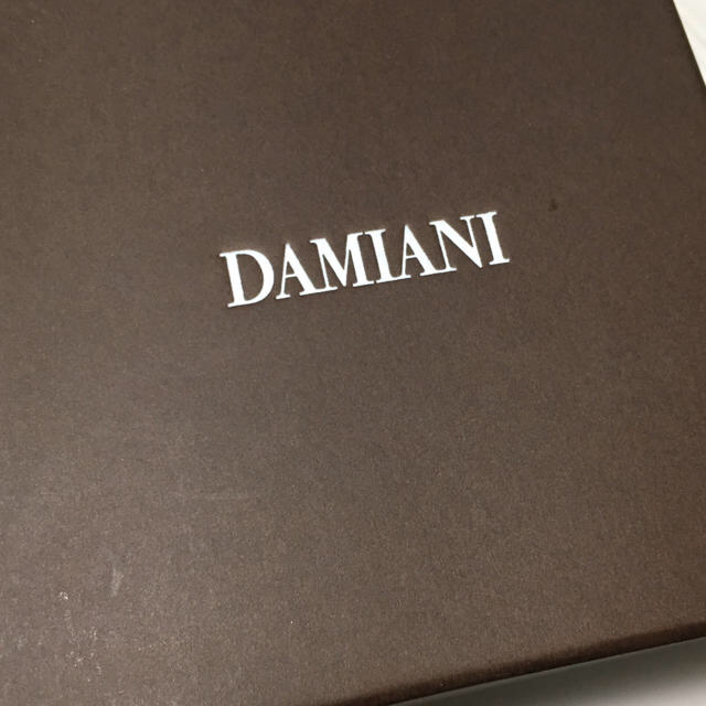 Damiani(ダミアーニ)のDAMIANI ダミアーニ メトロポリタンドリーム クロス 6Pダイヤネックレス メンズのアクセサリー(ネックレス)の商品写真