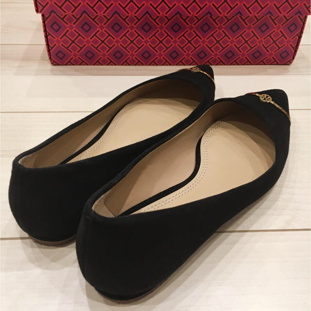 Tory Burch(トリーバーチ)のTORY BURCH トリーバーチ ポインテッドトゥパンプス レディースの靴/シューズ(ハイヒール/パンプス)の商品写真