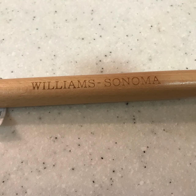 Williams-Sonoma(ウィリアムズソノマ)の新品レア ウィリアムズソノマ スターウォーズスパチュラ インテリア/住まい/日用品のキッチン/食器(調理道具/製菓道具)の商品写真