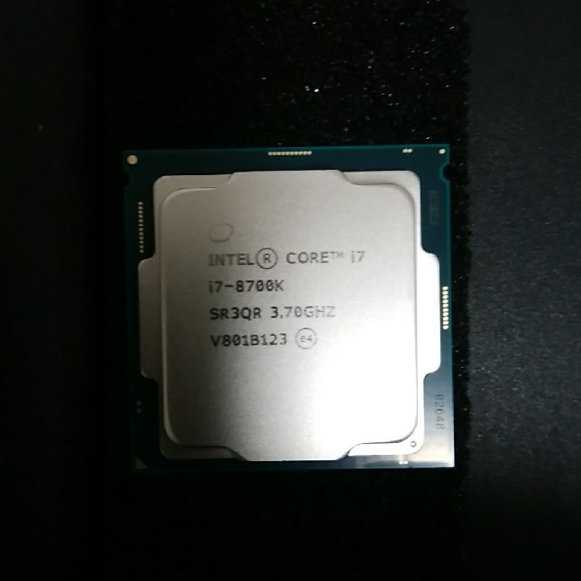 新品未使用 intel core i7-8700k LGA1151PC/タブレット