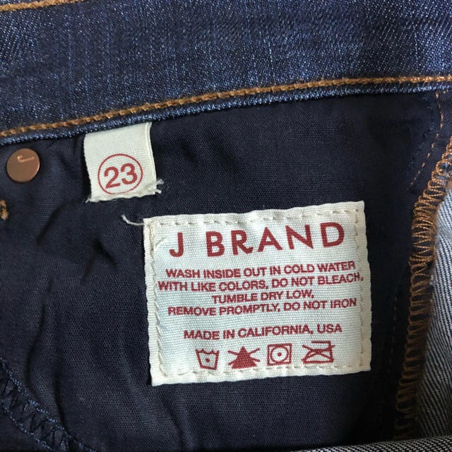 J BRAND(ジェイブランド)のJ BRAND デニム レディースのパンツ(デニム/ジーンズ)の商品写真