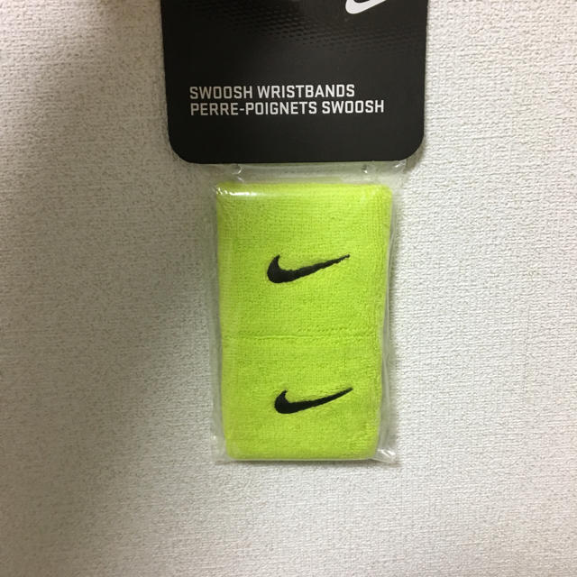 NIKE(ナイキ)のテニス用品（リストバンド・グリップ） スポーツ/アウトドアのテニス(その他)の商品写真