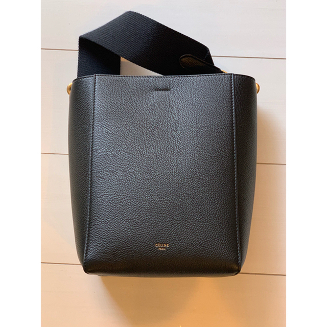 新品、本物、当店在庫だから安心】 celine - セリーヌ サングル