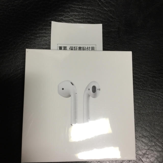 ヘッドフォン/イヤフォン正規品 新品未使用 Air Pods 保証あり