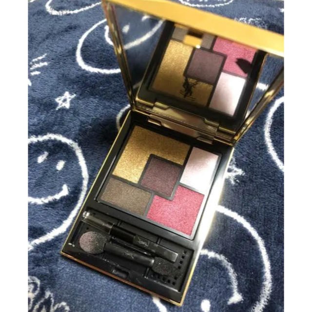 Yves Saint Laurent Beaute(イヴサンローランボーテ)のイヴ・サンローラン♡アイシャドウパレット コスメ/美容のベースメイク/化粧品(アイシャドウ)の商品写真