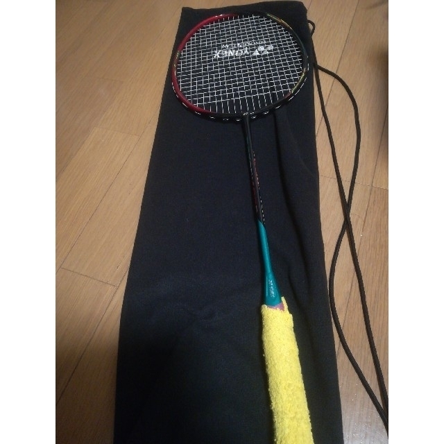 YONEX(ヨネックス)のa.comさま★アストロクス88D★ガット張り・送料込み★ダブルス向き★中古★ スポーツ/アウトドアのスポーツ/アウトドア その他(バドミントン)の商品写真