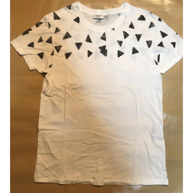 Saint Laurent(サンローラン)のSAINT LAURENT PARIS Tシャツ メンズのトップス(Tシャツ/カットソー(半袖/袖なし))の商品写真