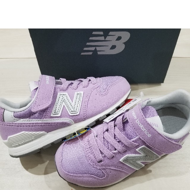 New Balance(ニューバランス)の新品 18.5cm ニューバランス KV996 BRY バイオレット キッズ/ベビー/マタニティのキッズ靴/シューズ(15cm~)(スニーカー)の商品写真