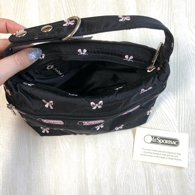 未使用 レスポートサック リボン ショルダーバッグ 刺繍 免税店 限定