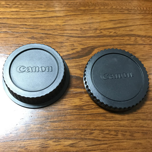 Canon(キヤノン)のボディキャップとリアキャップ スマホ/家電/カメラのカメラ(デジタル一眼)の商品写真