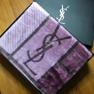 イヴサンローランボーテ(Yves Saint Laurent Beaute)の【イブサンローラン】大判膝掛け(その他)