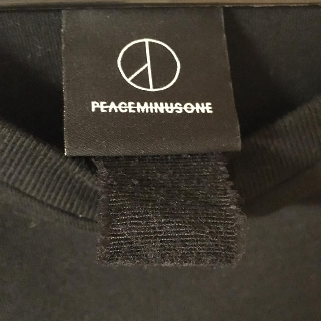 peaceminusone Tシャツ