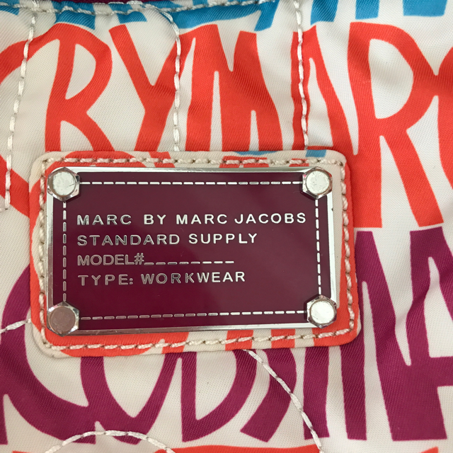 MARC BY MARC JACOBS(マークバイマークジェイコブス)のマークバイマークジェイコブス リュック レディースのバッグ(リュック/バックパック)の商品写真