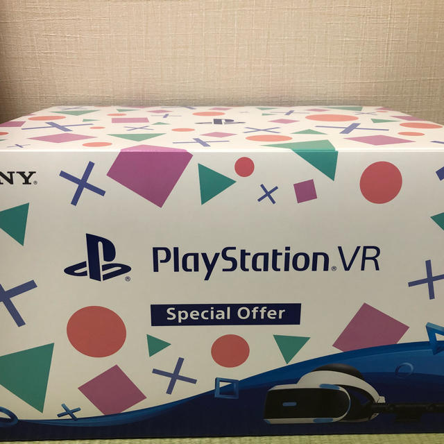 SONY(ソニー)の【新品未開封】PlayStationVR Special Offer エンタメ/ホビーのゲームソフト/ゲーム機本体(家庭用ゲーム機本体)の商品写真