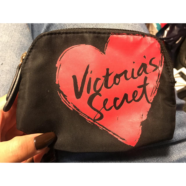 Victoria's Secret(ヴィクトリアズシークレット)のvictoria's seacret ポーチ レディースのファッション小物(ポーチ)の商品写真