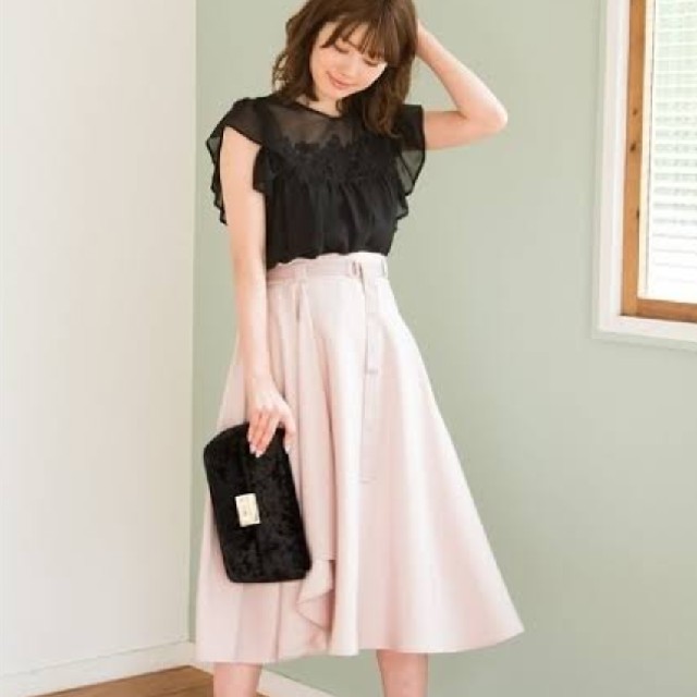 MERCURYDUO(マーキュリーデュオ)のMERCURYDUO♡バックサテンサーキュラースカート♡ピンク レディースのスカート(ひざ丈スカート)の商品写真