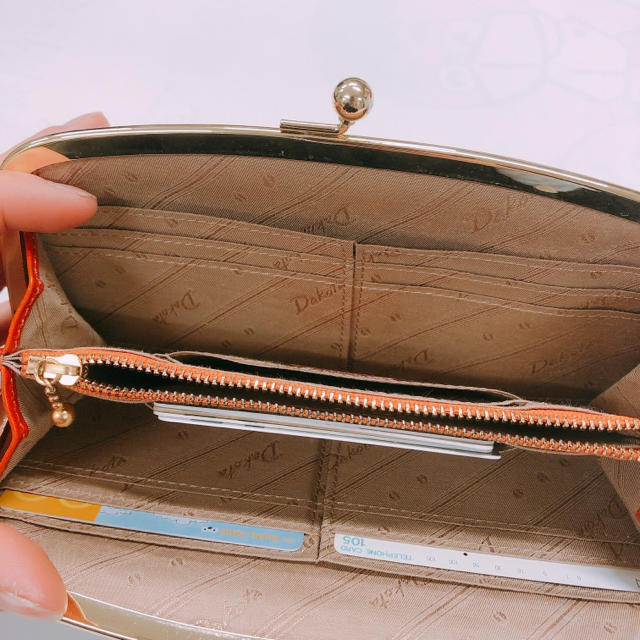 Dakota(ダコタ)のDakota 長財布[茶色 革 がま口] レディースのファッション小物(財布)の商品写真